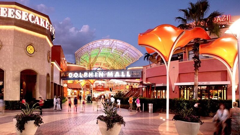 Dolphin Mall in Orlando